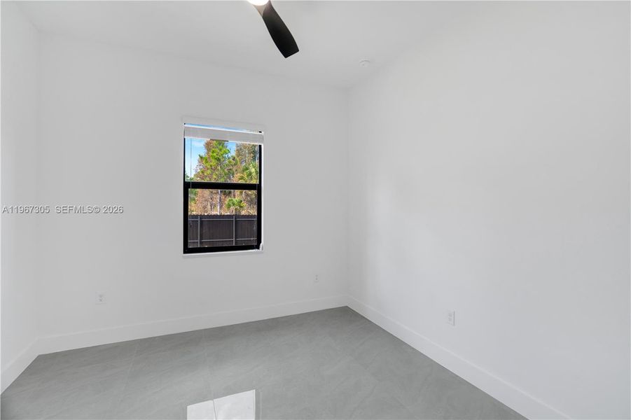 Spacious, unfurnished interior of a new home in , Lehigh Acres (Image 39).