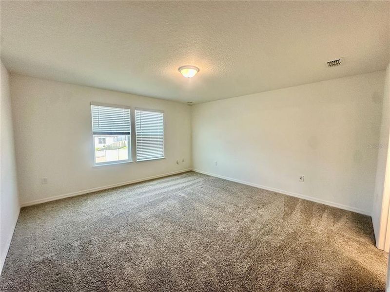 Spacious, unfurnished interior of a new home in Silverlake, Lake Alfred (Image 20). Spacious, unfurnished interior of a new home in Silverlake, Lake Alfred (Image 20).