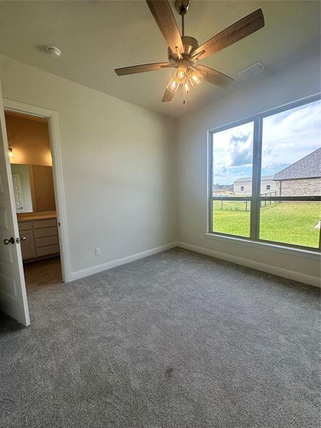 Jack-and-Jill ensuite