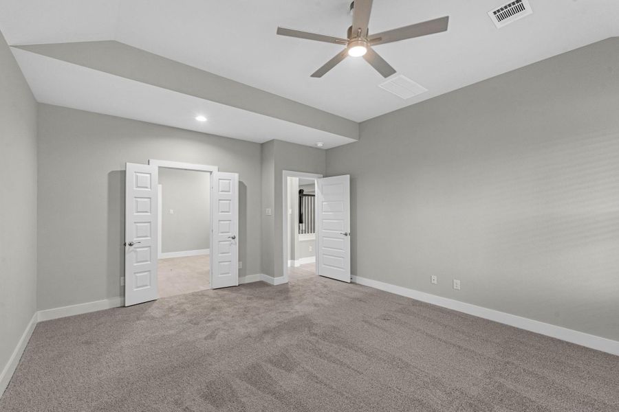 Spacious, unfurnished interior of a new home in Morton Creek Ranch, Katy (Image 23). Spacious, unfurnished interior of a new home in Morton Creek Ranch, Katy (Image 23).