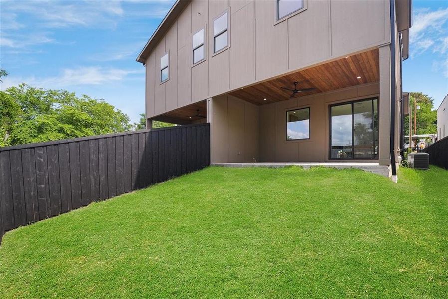 Exterior details and patio area of a home in , Dallas (Image 26).