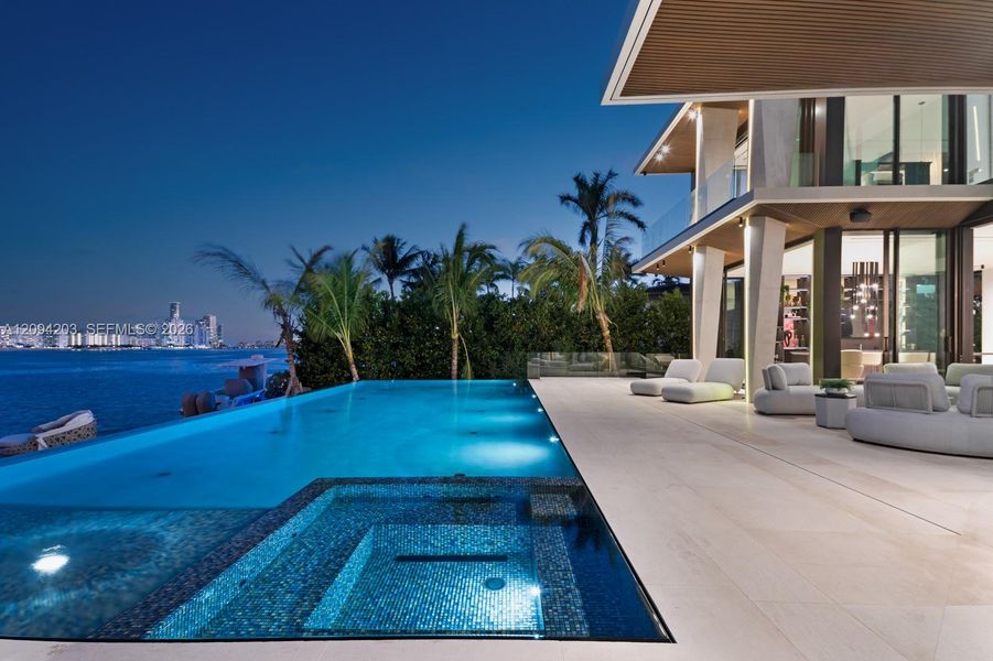 Exterior details and patio area of a home in , Miami Beach (Image 30).