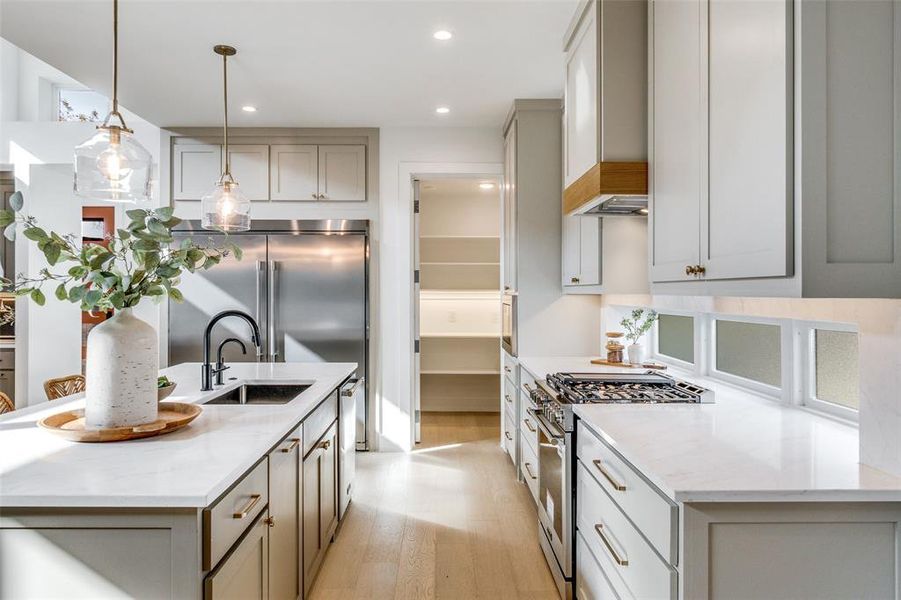 Furnished interior view inside a new home in , Dallas (Image 19).