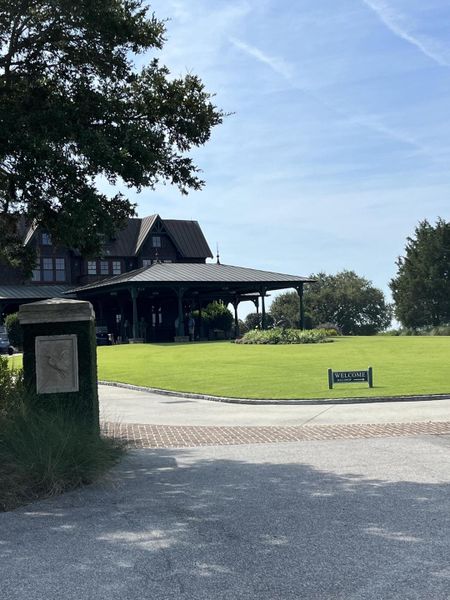 Community amenities in , Johns Island (Image 19).