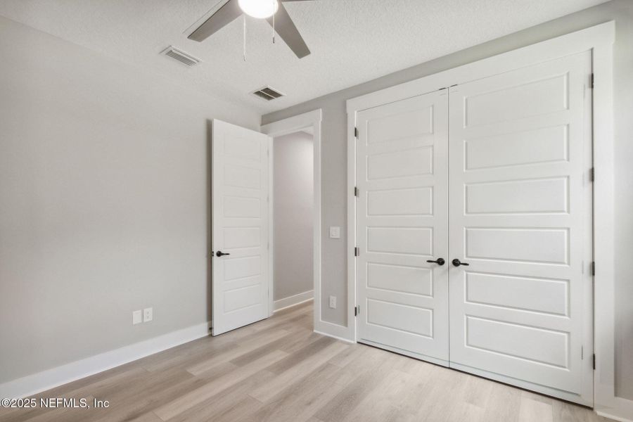 Spacious, unfurnished interior of a new home in , Yulee (Image 39).