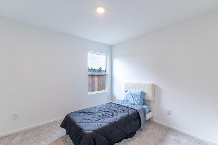 The second spare bedroom is bright and spacious. Ideal for guest to enjoy. The second spare bedroom is bright and spacious. Ideal for guest to enjoy.
