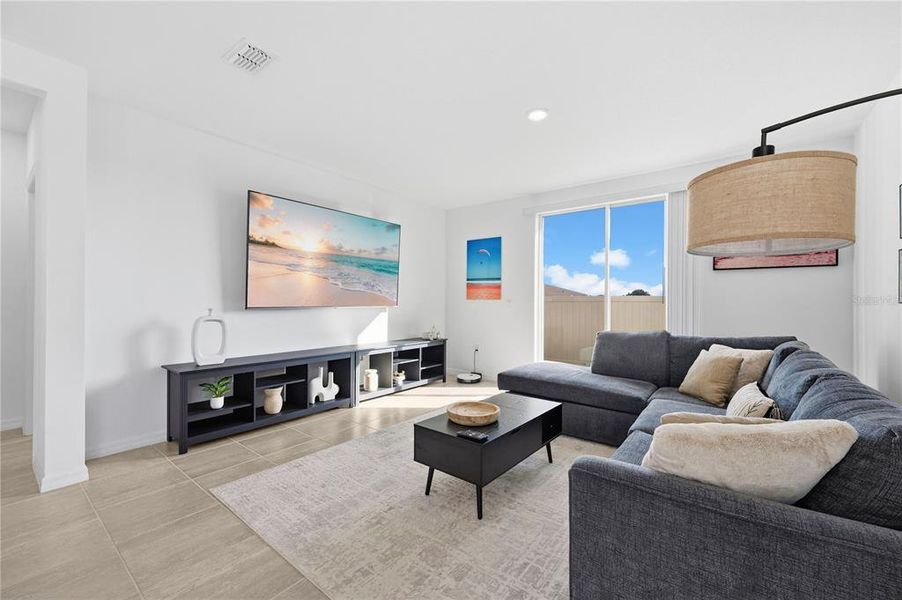 Furnished interior view inside a new home in , Haines City (Image 12).