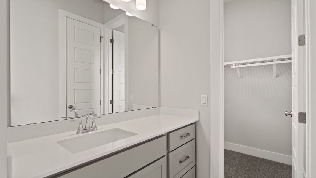 Furnished interior view inside a new home in Turnleaf, Punta Gorda (Image 8).