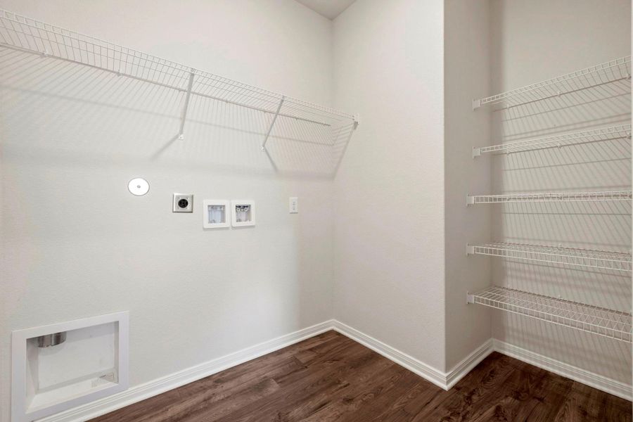 Spacious, unfurnished interior of a new home in , Rosenberg (Image 13). Spacious, unfurnished interior of a new home in , Rosenberg (Image 13).