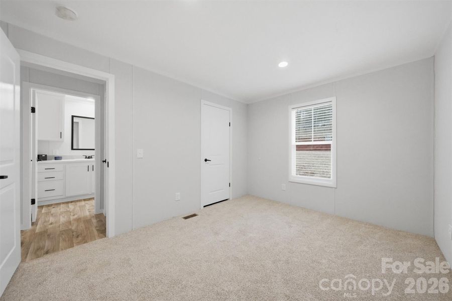 Spacious, unfurnished interior of a new home in , Morganton (Image 19).