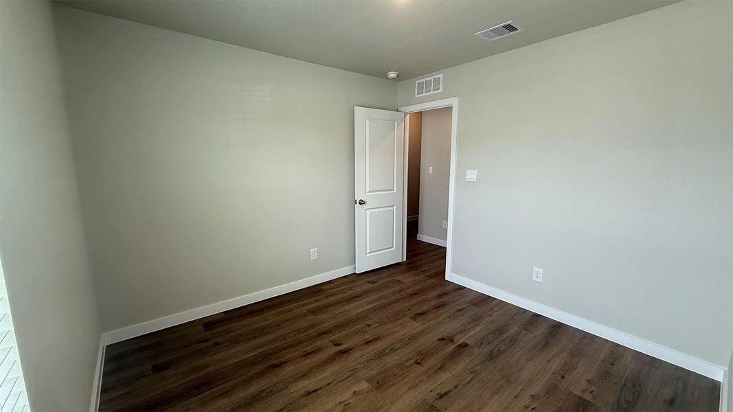 Spacious, unfurnished interior of a new home in Kokomo, Rockport (Image 13).