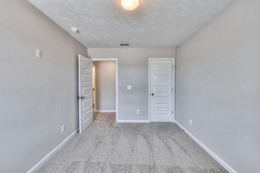 Spacious, unfurnished interior of a new home in Legacy Preserve, Tullahoma (Image 23). Spacious, unfurnished interior of a new home in Legacy Preserve, Tullahoma (Image 23).