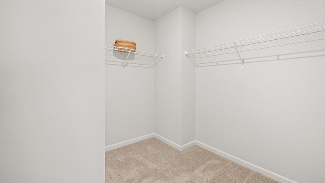 Spacious, unfurnished interior of a new home in Greyton Springs Place, Buford (Image 18).