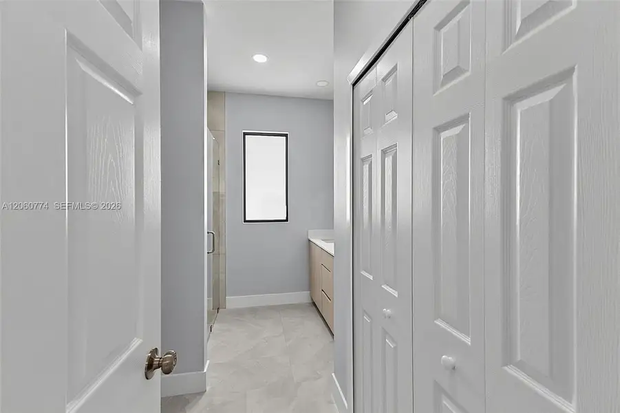 Spacious, unfurnished interior of a new home in , Lehigh Acres (Image 28). Spacious, unfurnished interior of a new home in , Lehigh Acres (Image 28).