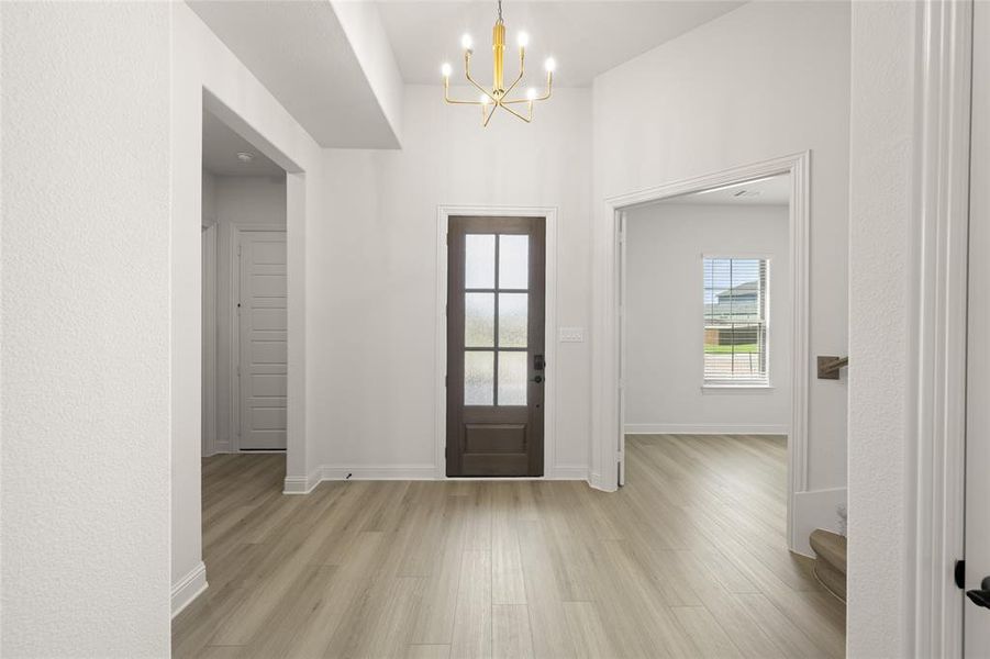 Spacious, unfurnished interior of a new home in BridgeWater - Phase 1, Midlothian (Image 24).