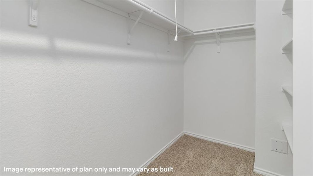 Spacious, unfurnished interior of a new home in Asher Oaks, Bonham (Image 17).