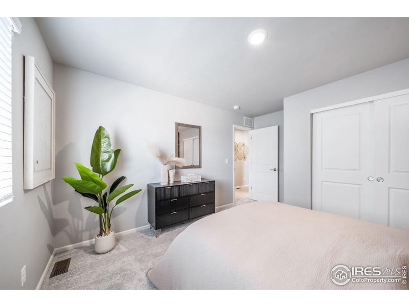 Furnished interior view inside a new home in Thompson River Ranch, Johnstown (Image 18).
