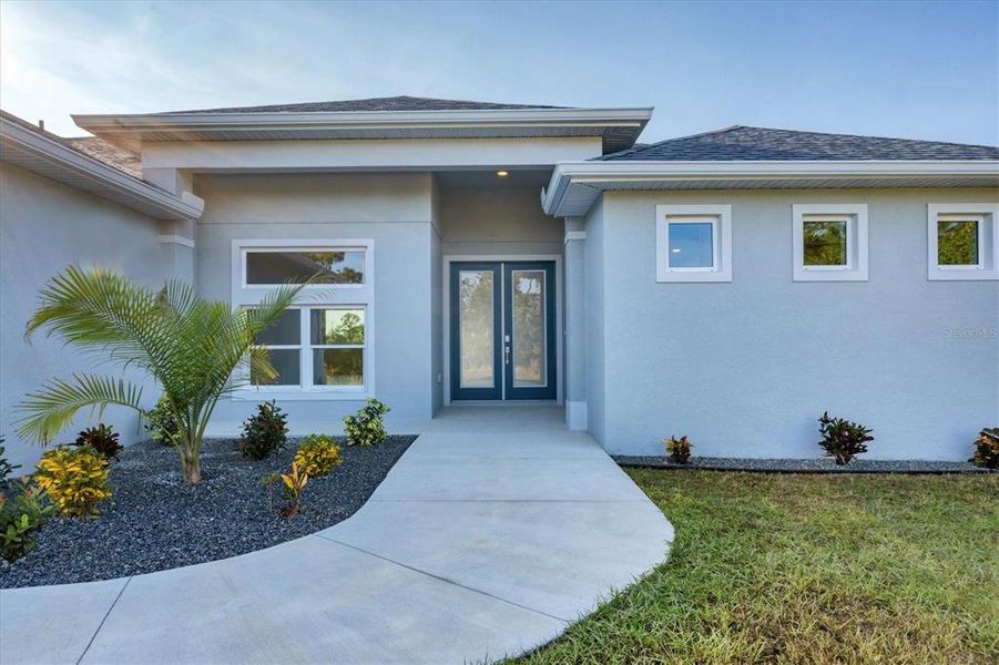 Exterior details and patio area of a home in , Port Charlotte (Image 24). Exterior details and patio area of a home in , Port Charlotte (Image 24).