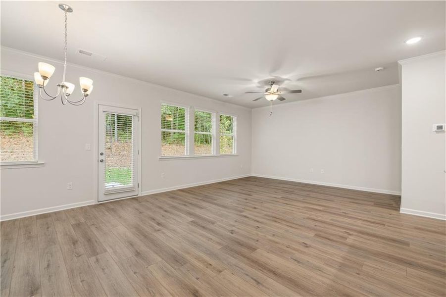 Spacious, unfurnished interior of a new home in Cascade Ridge at Niskey Lake, Atlanta (Image 10).