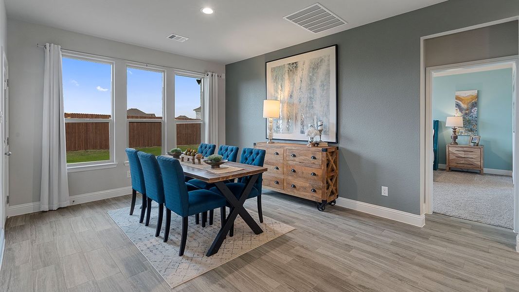 Representative furnished interior of a home built from the Wimberley by D.R. Horton in Lakeview Pointe, Grand Prairie (Image 19).
