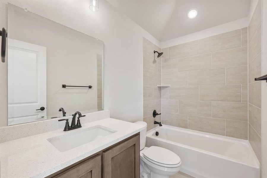 Image 34 of a home in Woodstone. Image 34 of a home in Woodstone.