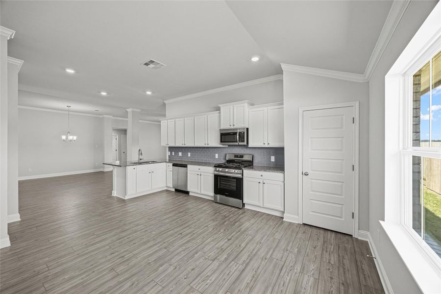 Image 22 of a home in Grand Oaks Reserve. Image 22 of a home in Grand Oaks Reserve.