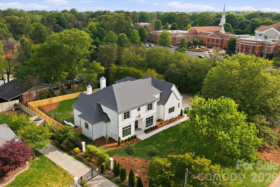 Image 42 of a home in .