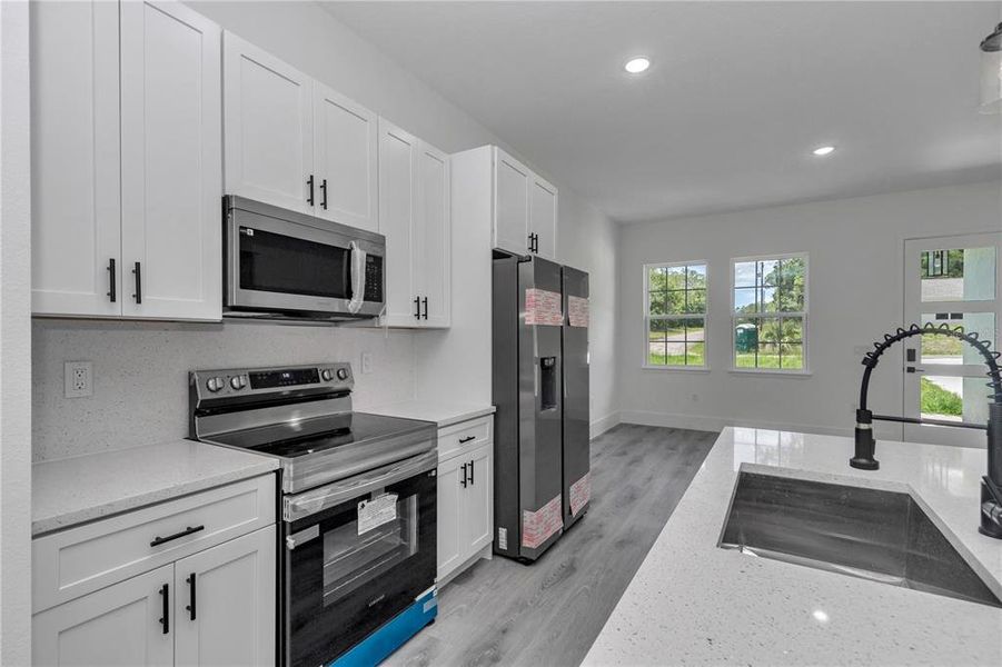 Furnished interior view inside a new home in , Dunnellon (Image 13). Furnished interior view inside a new home in , Dunnellon (Image 13).