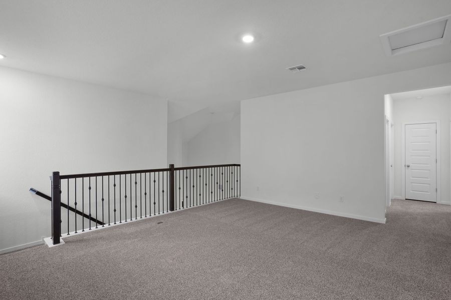 Spacious, unfurnished interior of a new home in The Grove at Blackhawk, Pflugerville (Image 24). Spacious, unfurnished interior of a new home in The Grove at Blackhawk, Pflugerville (Image 24).