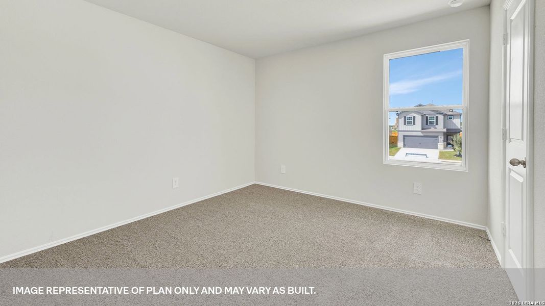 Spacious, unfurnished interior of a new home in Sunset Oaks, Maxwell (Image 12).