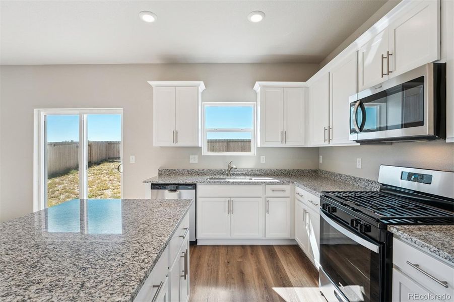Furnished interior view inside a new home in Cottonwood Greens, Fort Lupton (Image 7). Furnished interior view inside a new home in Cottonwood Greens, Fort Lupton (Image 7).