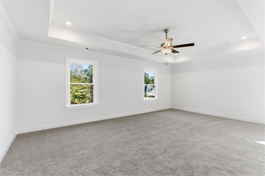 Spacious, unfurnished interior of a new home in The Estates at Hurricane Pointe, Douglasville (Image 21).