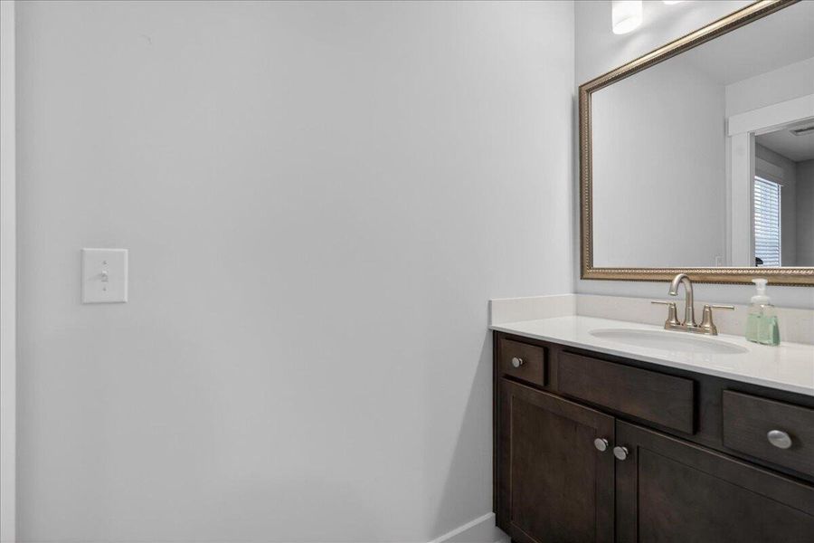 Image 53 of a home in Hewing Farms.