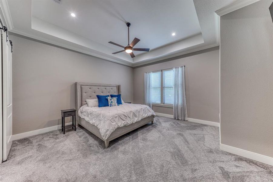 Furnished interior view inside a new home in , Weatherford (Image 32).