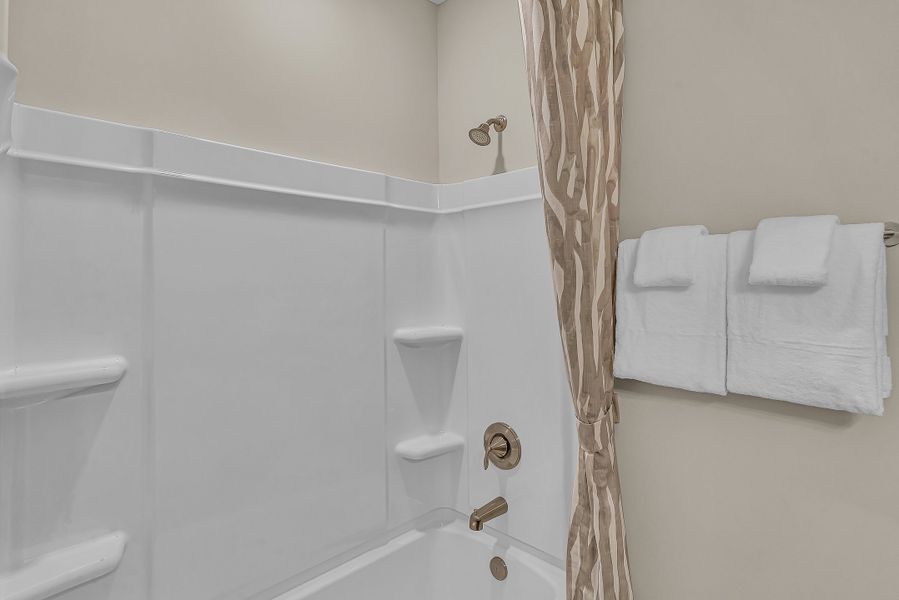 Representative interior finishes for a home built from the The Wave Crest by Chesapeake Homes in Bridgewater - Shorehaven Village, Little River (Image 20).