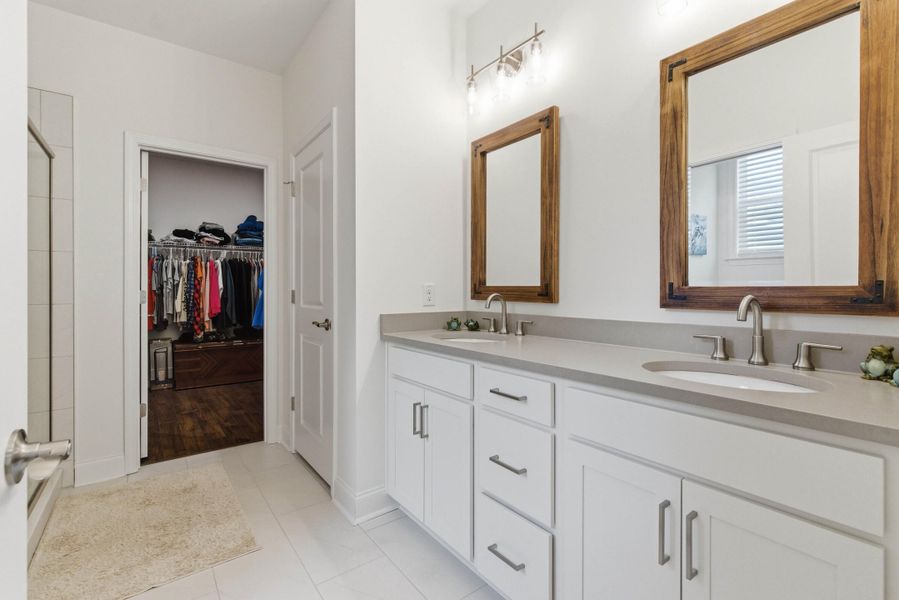 Furnished interior view inside a new home in , Santee (Image 58).