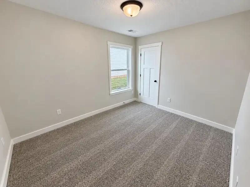 Spacious, unfurnished interior of a new home in Cleveland Meadows, Spartanburg (Image 17). Spacious, unfurnished interior of a new home in Cleveland Meadows, Spartanburg (Image 17).