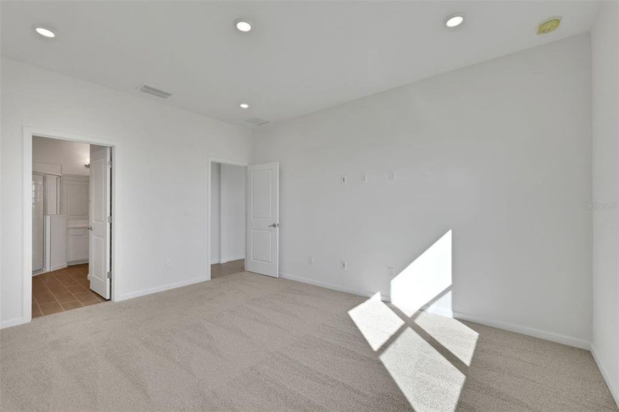 Spacious, unfurnished interior of a new home in Brystol North at Wylder, Port St. Lucie (Image 23).