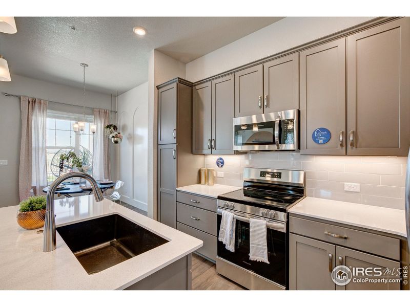 Furnished interior view inside a new home in Wilder at Timnath Ranch, Timnath (Image 14). Furnished interior view inside a new home in Wilder at Timnath Ranch, Timnath (Image 14).