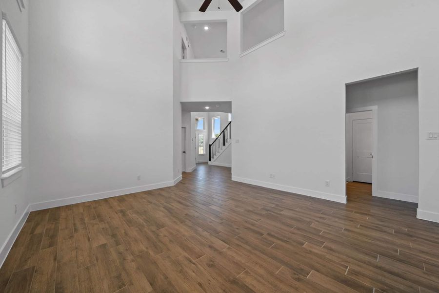 Spacious, unfurnished interior of a new home in The Woodlands Hills, Willis (Image 19). Spacious, unfurnished interior of a new home in The Woodlands Hills, Willis (Image 19).