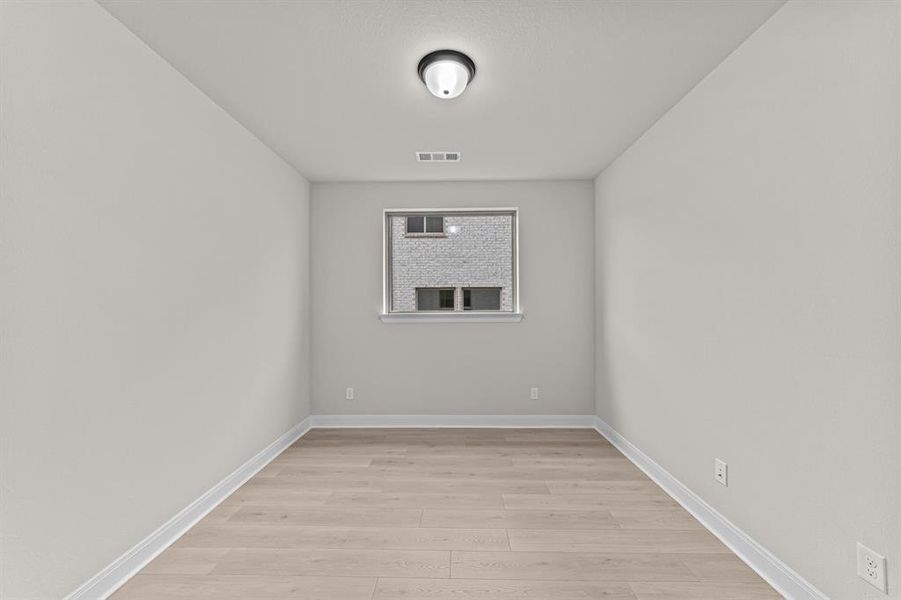 Spacious, unfurnished interior of a new home in Treeline, Justin (Image 15). Spacious, unfurnished interior of a new home in Treeline, Justin (Image 15).