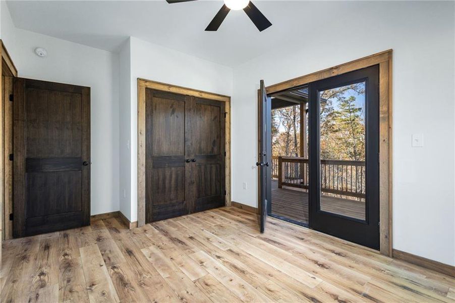 Spacious, unfurnished interior of a new home in , Ellijay (Image 43).
