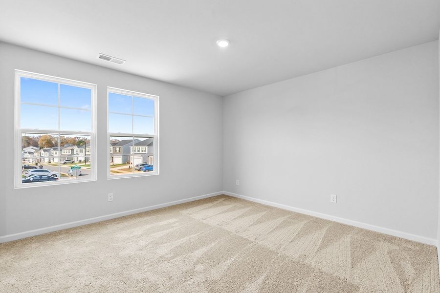 Spacious, unfurnished interior of a new home in Bell West, Kernersville (Image 30).