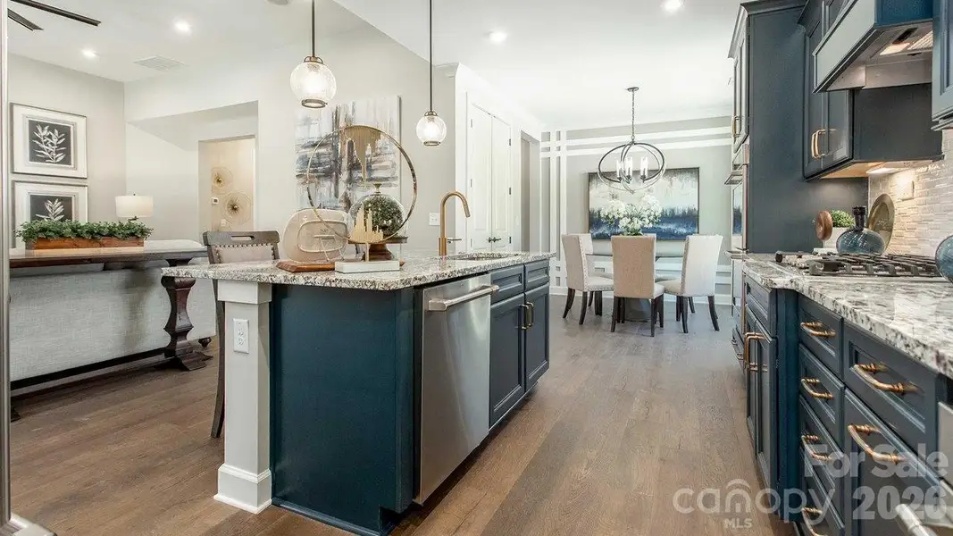 Furnished interior view inside a new home in Handsmill on Lake Wylie, York (Image 13).