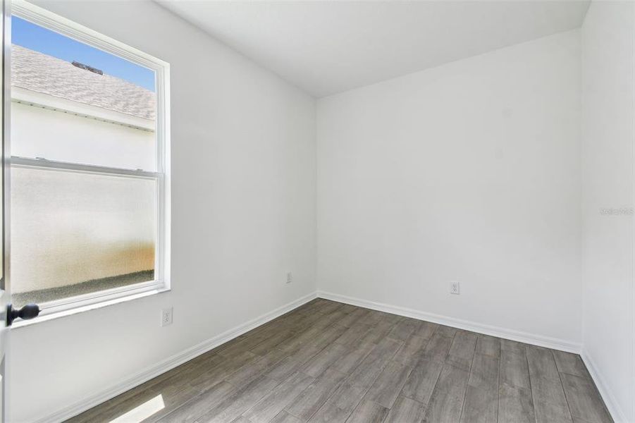 Spacious, unfurnished interior of a new home in Cascades at Southern Hills, Brooksville (Image 34).