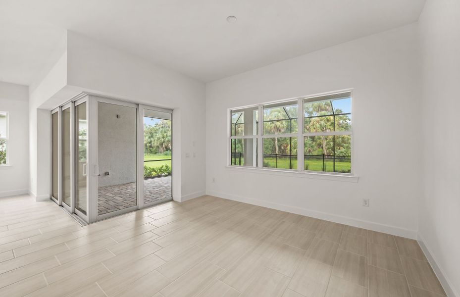 Cafe area located off the kitchen Cafe area located off the kitchen