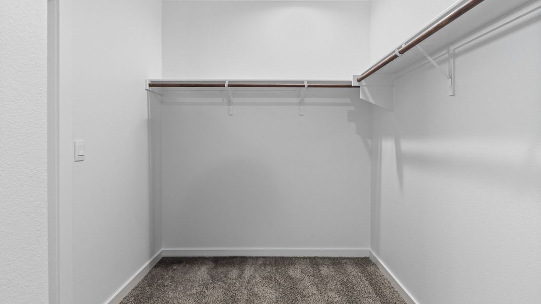 Spacious, unfurnished interior of a new home in Mustang Ridge, Andrews (Image 20).