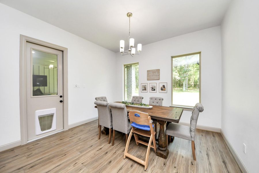 Furnished interior view inside a new home in , Magnolia (Image 27).