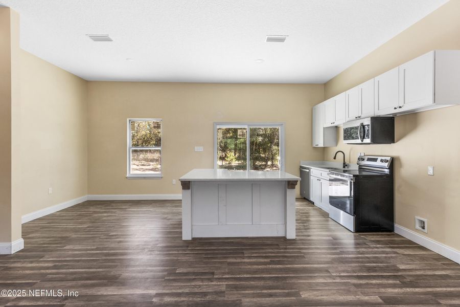 Image 24 of a home in .