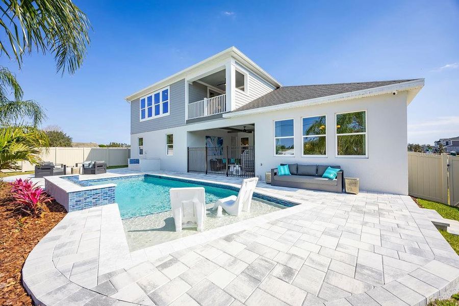 Exterior details and patio area of a home in Wolf Lake Ranch, Apopka (Image 27).